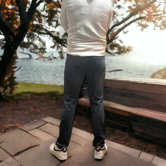 EUC Tilo Steve’s Jeans Stretch Slim Fit - 32 x 32 - Picture 5 of 8